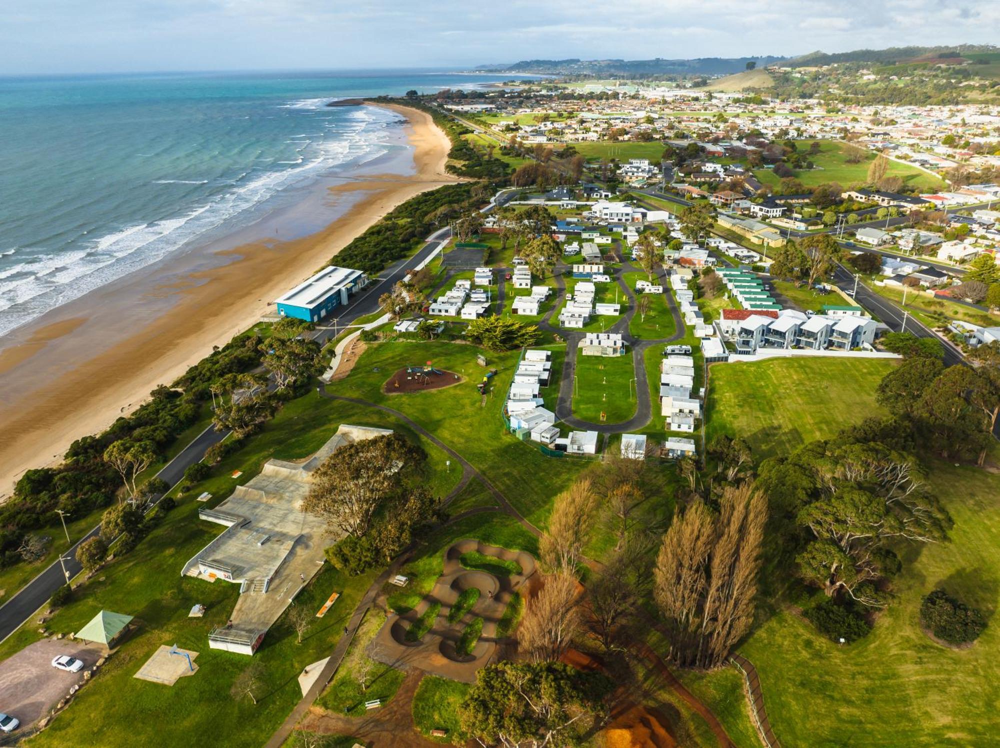 Big4 Tassie Getaway Park Ulverstone Exteriör bild