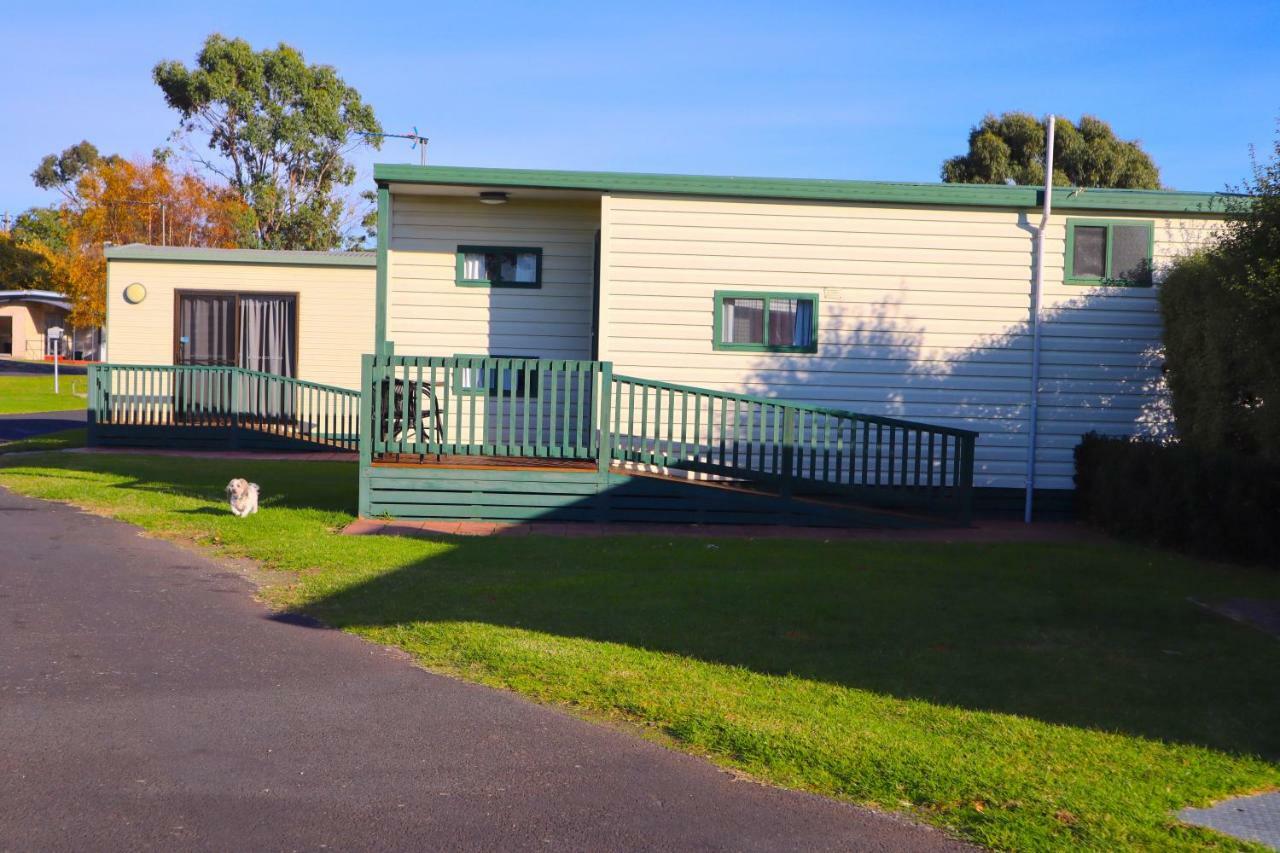 Big4 Tassie Getaway Park Ulverstone Exteriör bild